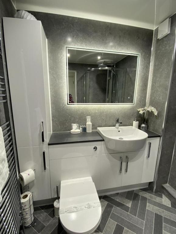 Apartament Super Prime Luxury Waterfront View Dbay By Tba Saint Davids  Zewnętrze zdjęcie